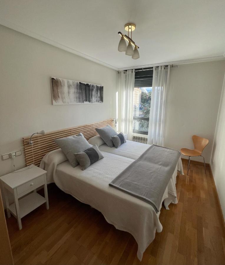 Apartamento Paseo De La Losa Oviedo Exterior photo